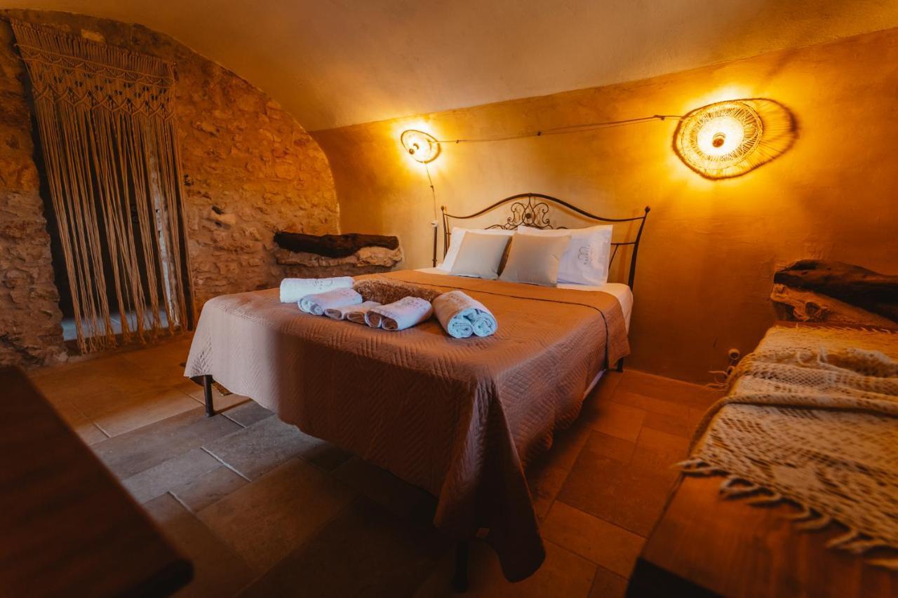 Kythera Secrets Suites Viaradika Exterior photo